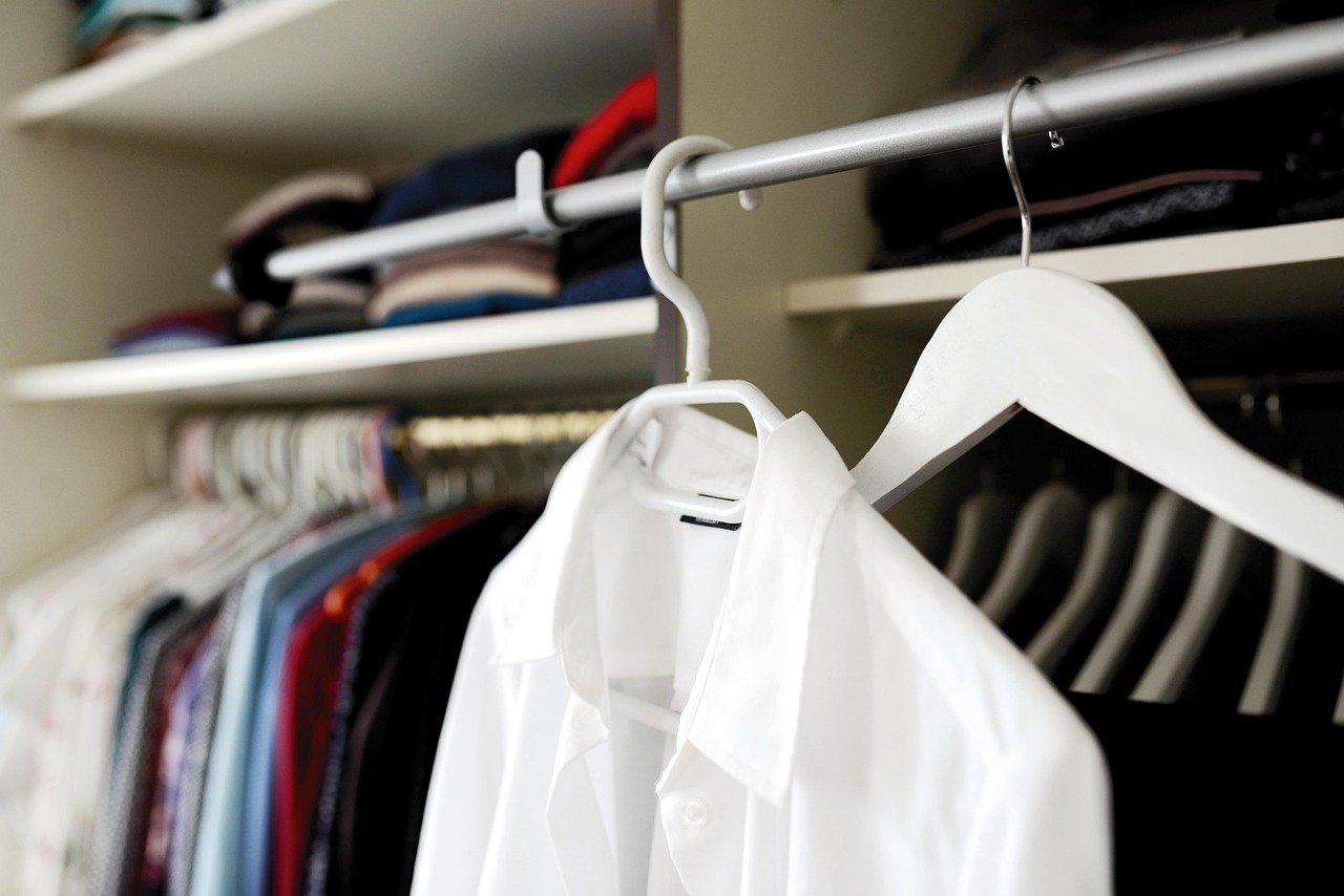 entdecken sie die neuesten trends in der bekleidung. von lässiger freizeitmode bis hin zu eleganten outfits - finden sie ihren perfekten stil und setzen sie ein modisches statement!